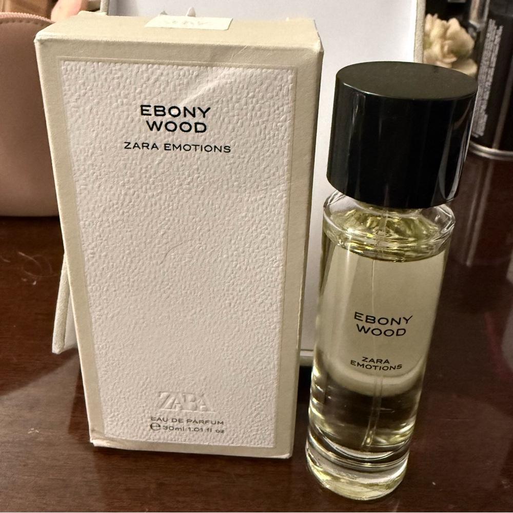 Women Zara Ebony Wood Eau de Parfum – Cream White Bottle - Picture 6 of 12